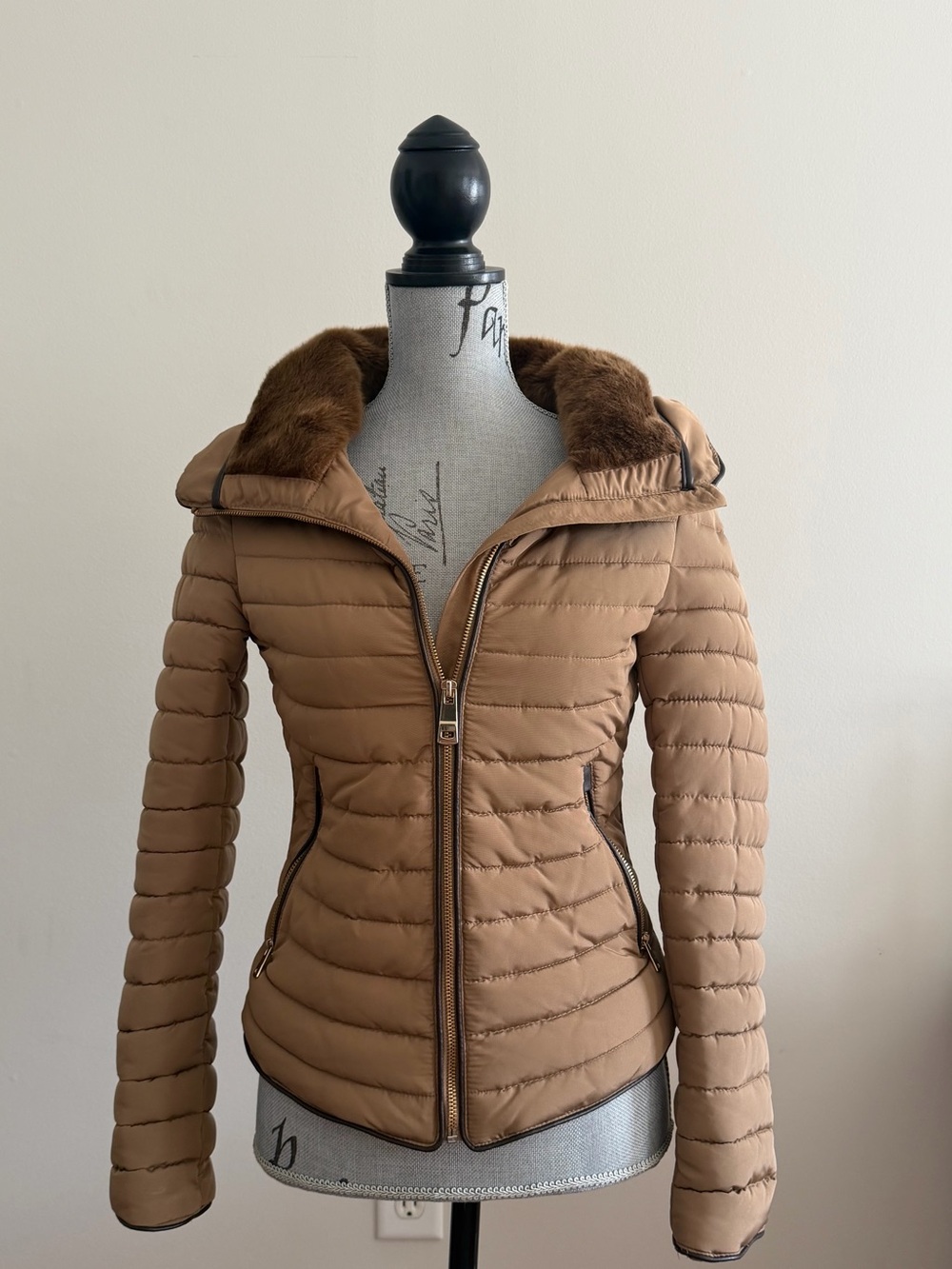 ZARA Basic Brown Fitted Puffer Jacket Faux Fur Hood XS